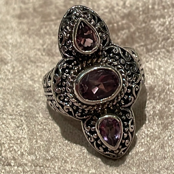 Purple Amethyst Sterling Silver Ring 925 Ornate Setting Size 8 - Picture 9 of 10